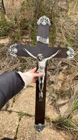 Crucifijo vintage madera metal