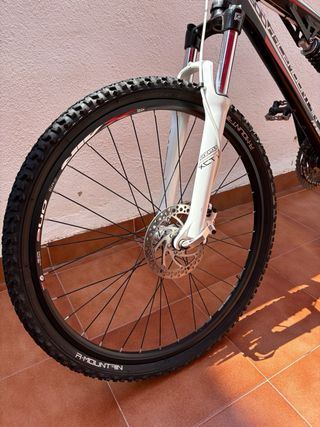 Bicicleta Race Mountain 600 TT