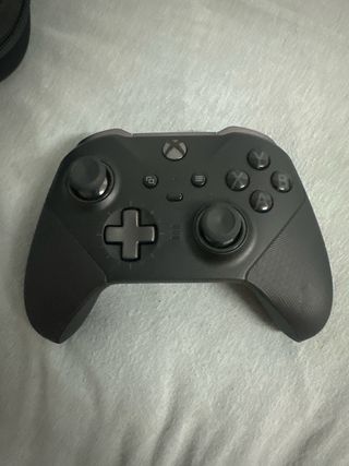 Xbox Series X y Mando Elite Series 2