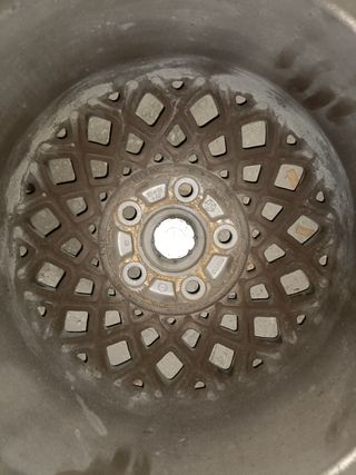 4 Llantas originales Chrysler Voyager 16" y neumát