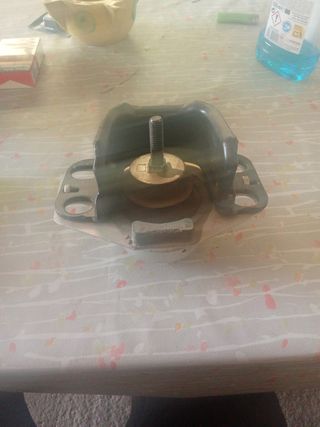 Soporte motor Renault