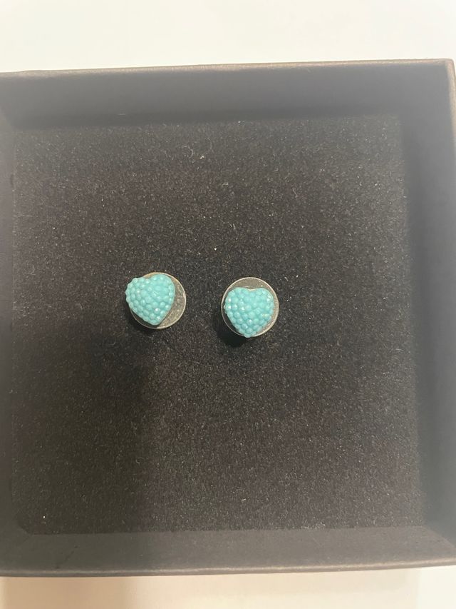 Orecchini a cuore turchese