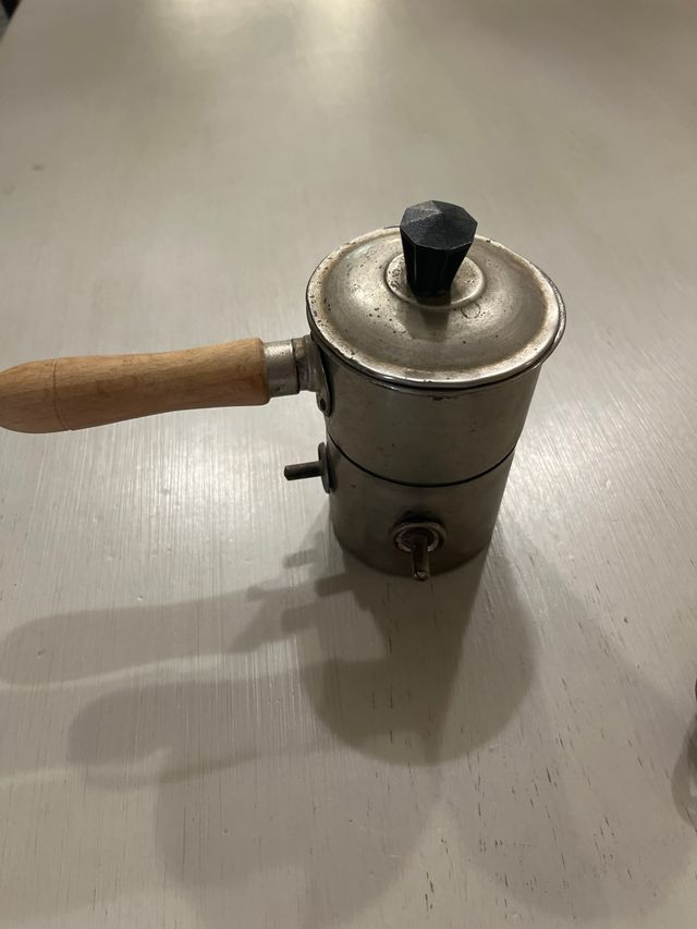 Hervidor agua antiguo