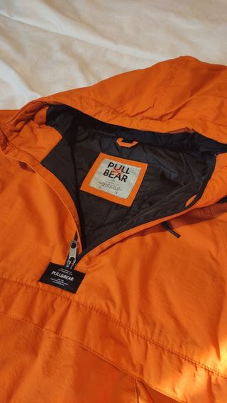 Chaqueta Pull&Bear naranja talla M