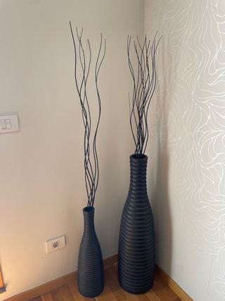 Jarrones negros decorativos