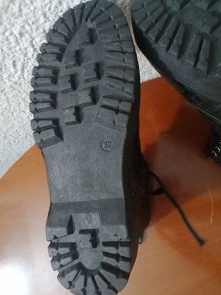 Botines negros Issimo - plataforma