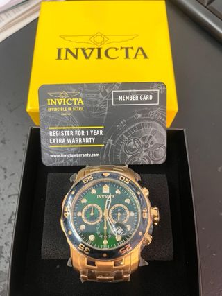 Reloj INVICTA dorado - verde
