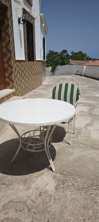 Mesa y 4 sillas terraza - metal - blanco-verde