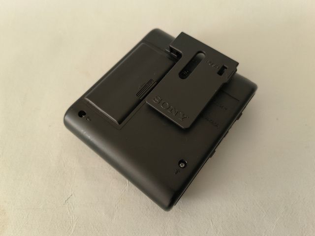 Walkman Radio Sony SRF-M40W en un estado excelente