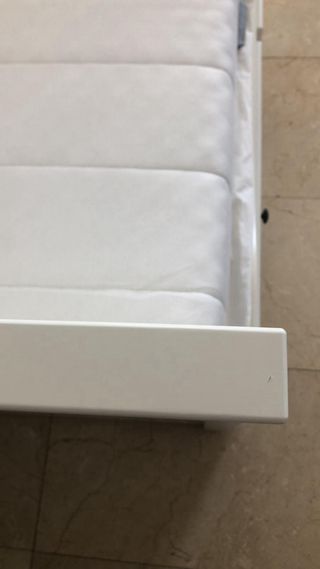 Diván Hemnes blanco de Ikea