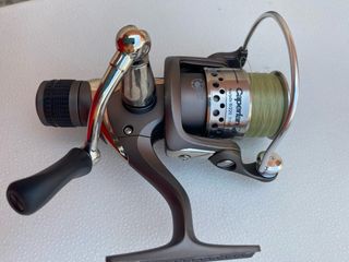 Caña y carrete pesca