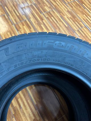 Neumáticos 215/70R15C dos unid.