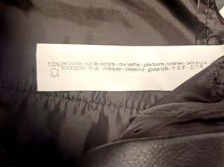 Pantalón cuero negro ZARA - Talla S