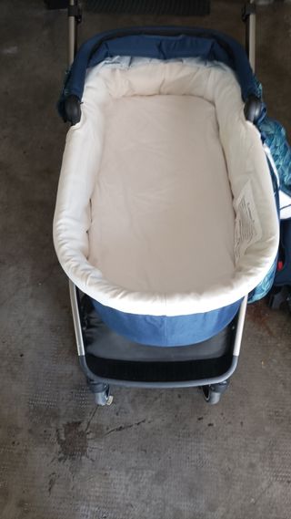 Trio passeggino Giordani: passeggino, navicella.