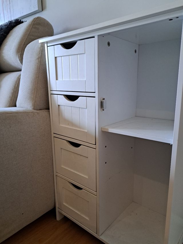 Armario blanco de madera - 4 cajones