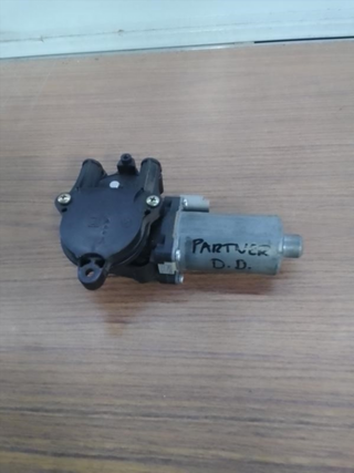 Motor elevalunas delantero derecho Peugeot