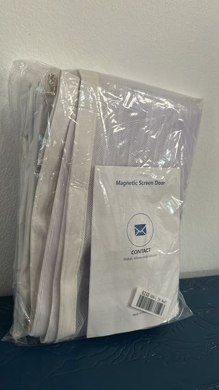 Mosquitera magnética blanca