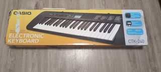 Teclado Casio CTK-240