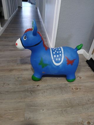 Caballito saltarin infantil