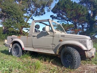Suzuki Samurai  long body ,andando hasta la fecha