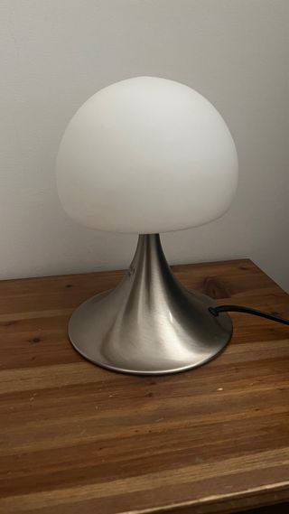 Lámpara mesa LED táctil - Moderna