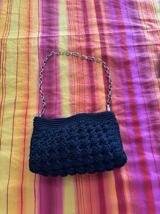 Borsa all’uncinetto blu