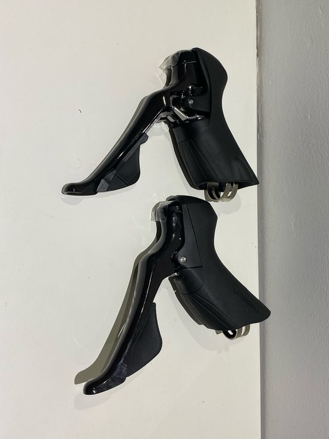 Manetas Shimano 105 R7000 11v