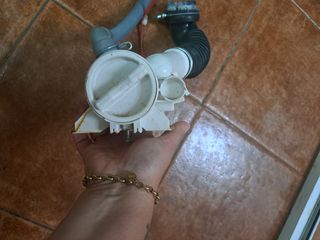 Bomba desagüe lavadora usada