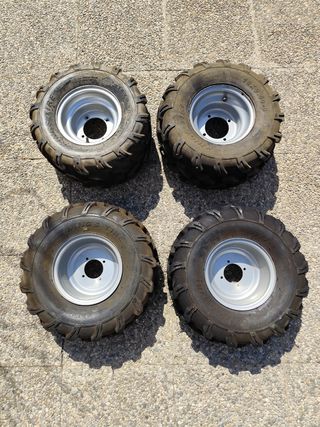 4 Ruedas Quad - Llantas y Cubiertas