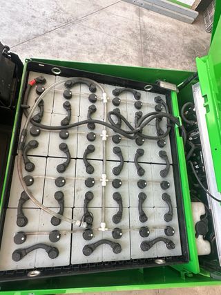 Carretilla elevadora eléctrica CESAB