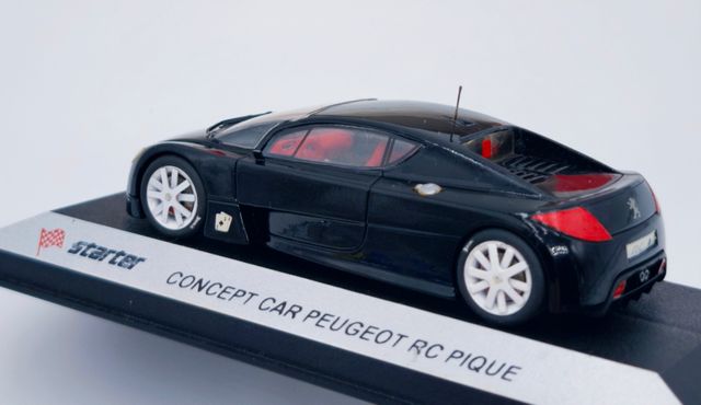 PEUGEOT RC PIQUE CONCEPT CAR 1:43 STARTER