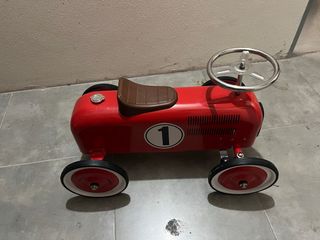 Coche Correpasillos Rojo Retro