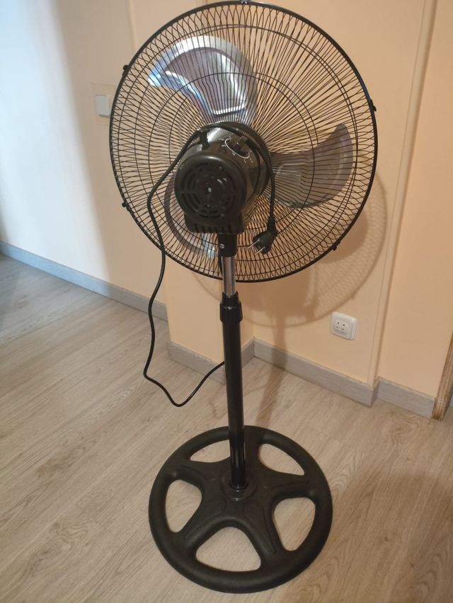 Ventilador KMT Style  90W - Negro/ metal