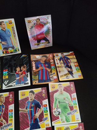21 Cromos FC Barcelona: ¡Variedad de Épocas!