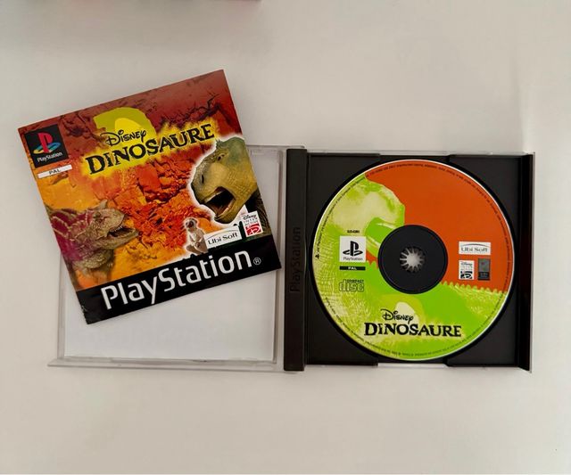 Juego Disney Dinosaurio PS1 (COMPLETO)