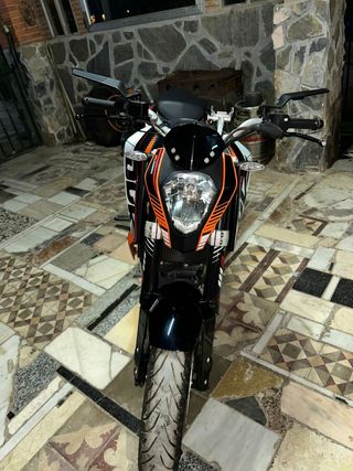 KTM Duke 125 2011