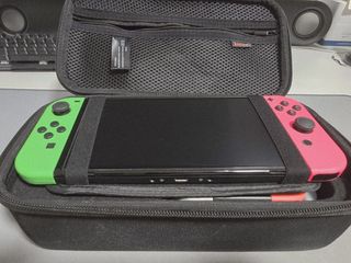 Nintendo Switch OLED + Zelda