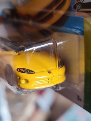 Hot Wheels '92 Dodge Viper RT/10