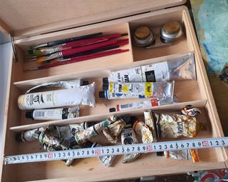 Maletín pintura + paleta + pinceles + óleos 
