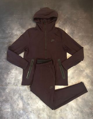 tuta Nike Tech fleece viola