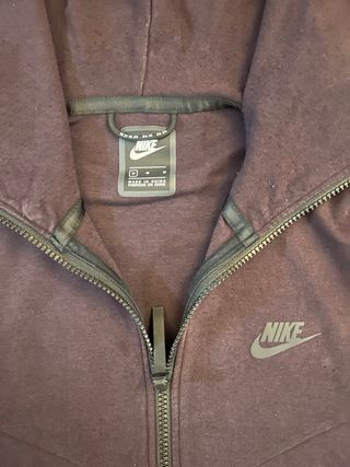 tuta Nike Tech fleece viola