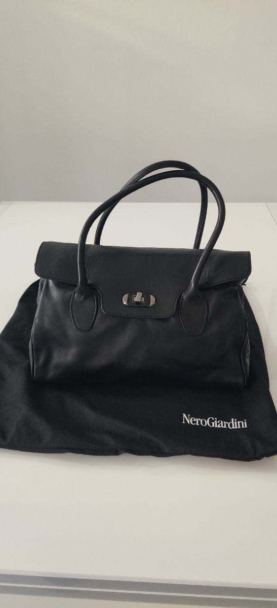 Nero Giardini - Borsa a mano in pelle nera