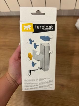 Bebedero Ferplast Sippy Medium 300ml