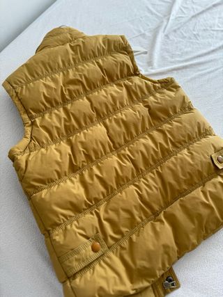 Chaleco acolchado marrón