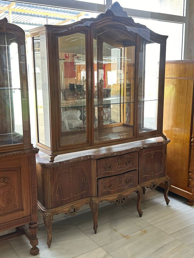 Vitrina Antigua de Madera