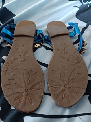 Sandalias