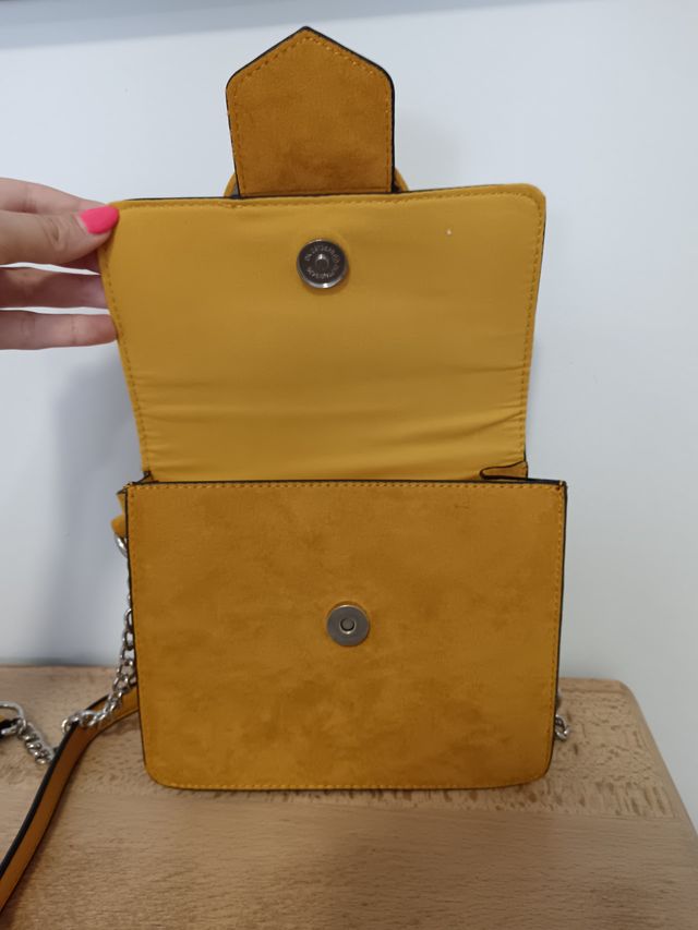 Bolso bandolera mostaza