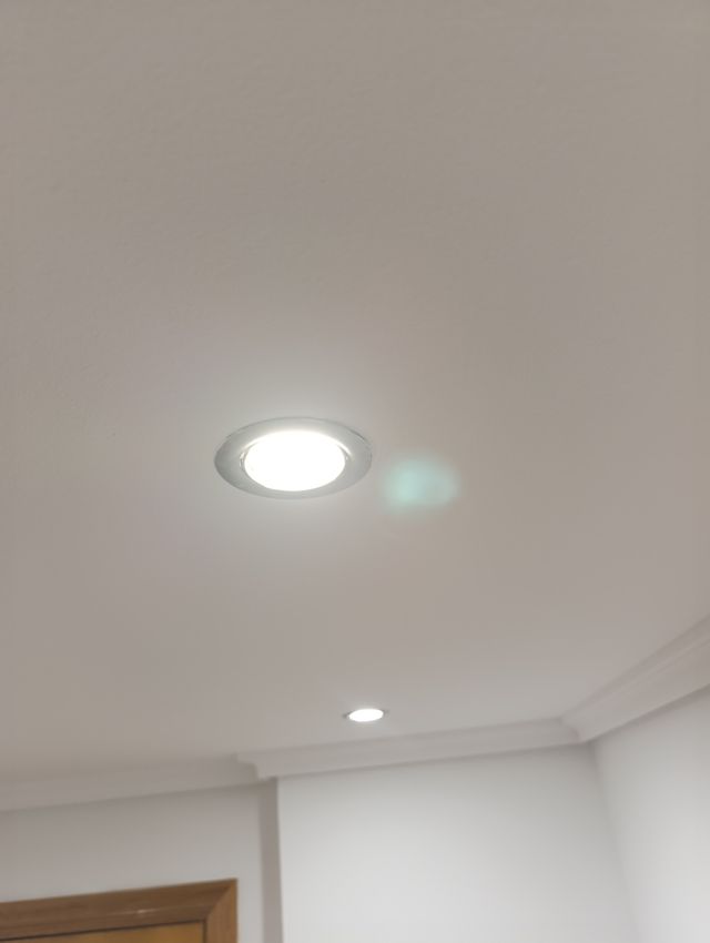 Plafón techo - Luz empotrada