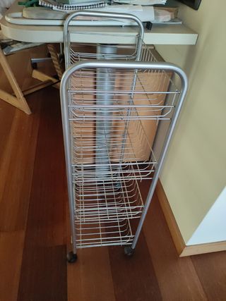 Carrito metálico 3 estantes
I