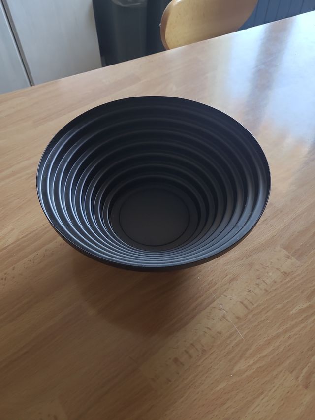 Cestino Alessi nero in metallo